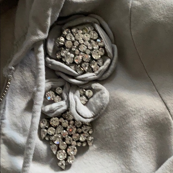 Twisted heart 💖hoodie with crystal detail 💎❄️💕 - Picture 2 of 9